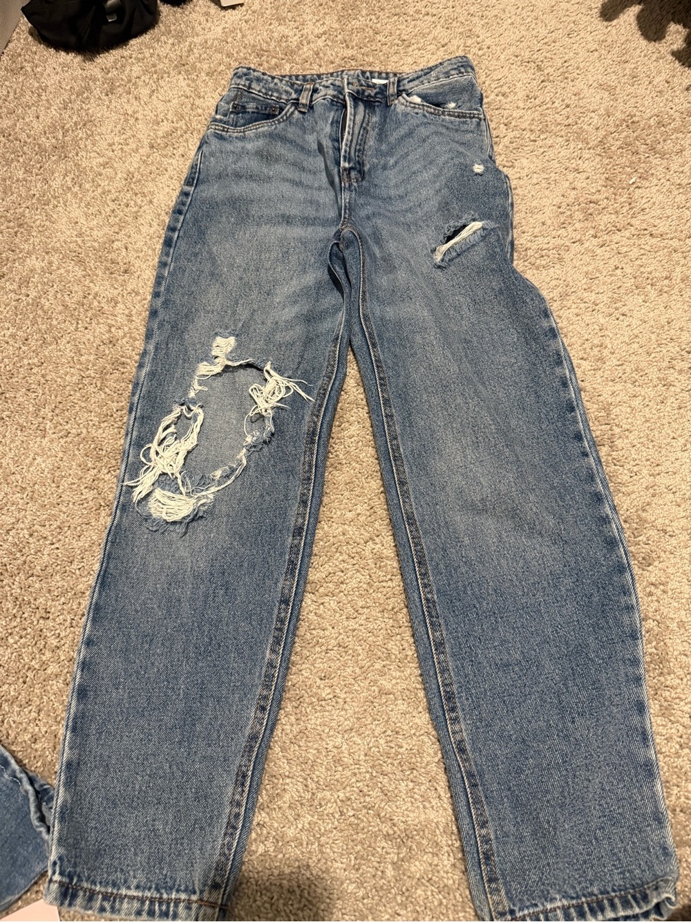 Classic High-Rise Distressed Women's Jeans - Blue